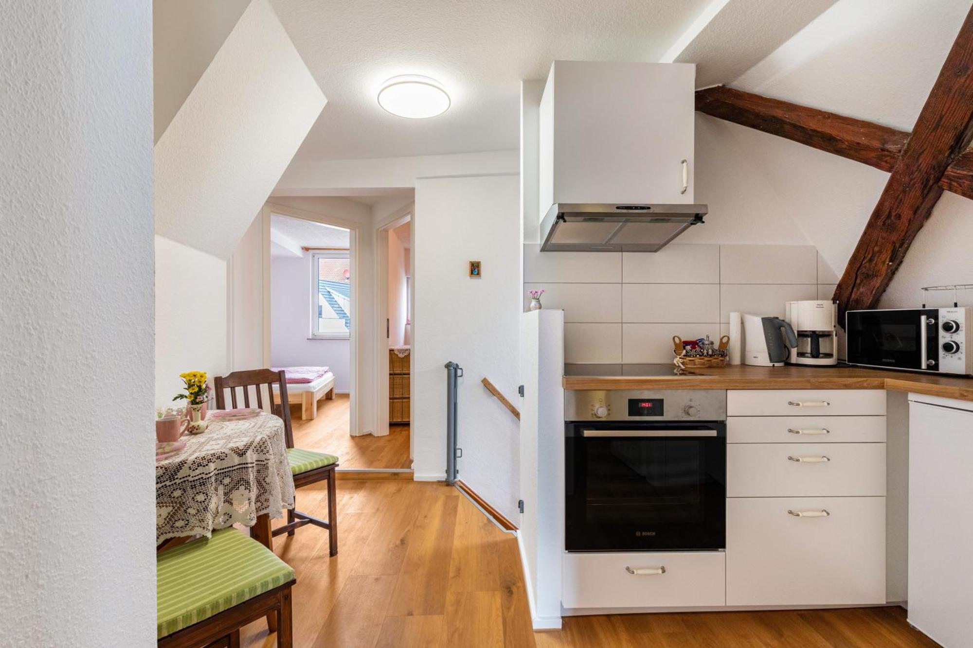 Apartmenthaus Ferienwohnungen Sila Вайнщад Екстериор снимка