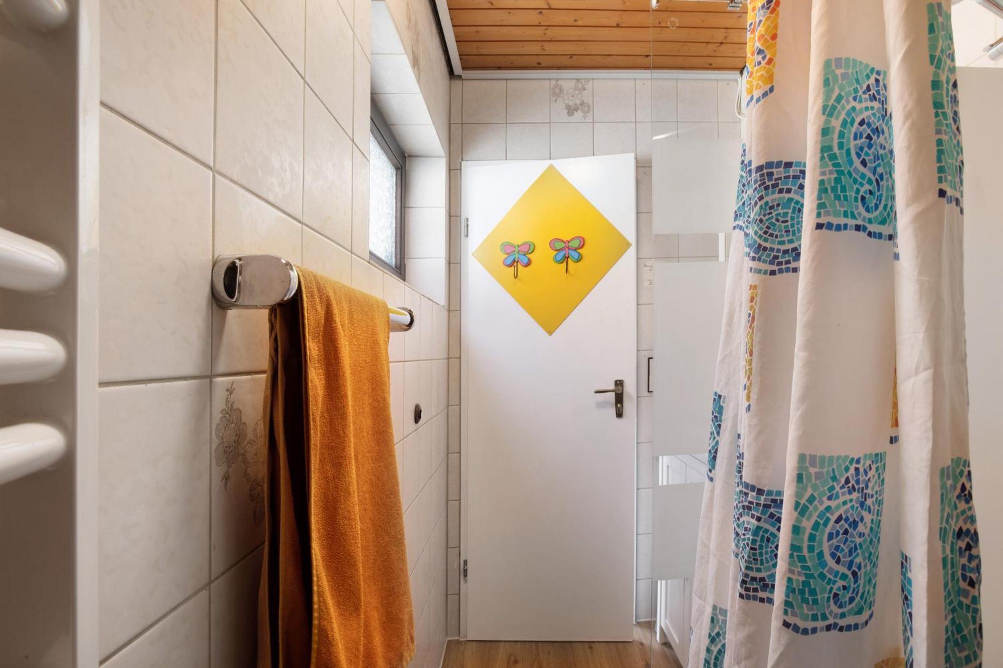 Apartmenthaus Ferienwohnungen Sila Вайнщад Екстериор снимка
